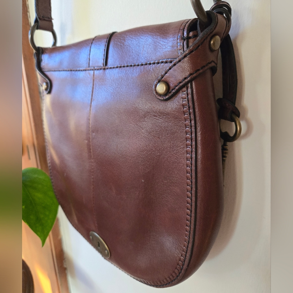 🦒 SPRING TREND ALERT: The Neutral Animal Print 🦒crossbody fossil bag - Picture 8 of 11